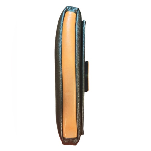 Valentina | Convertible Calfskin Crossbody Clutch Bag - Picture 6 of 11